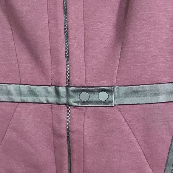 Robert Rodriguez Plumb Neoprene Sleeveless A-Line Dress Front Zip Zip Pockets 10 - Picture 5 of 11